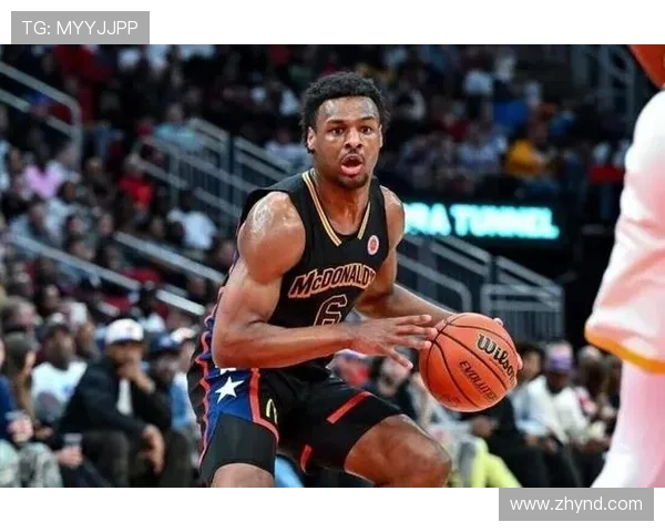 新秀与年轻球员崛起之路:探索他们在职业篮球中的成长与挑战 新秀与年轻球员崛起之路:探索他们在职业篮球中的成长与挑战